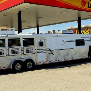 traveling with horses